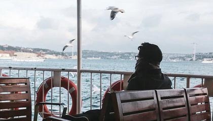 九游娱乐中国-孙颖莎横扫伊藤美诚，再度问鼎女单冠军，孙颖莎4_0击败伊藤美诚