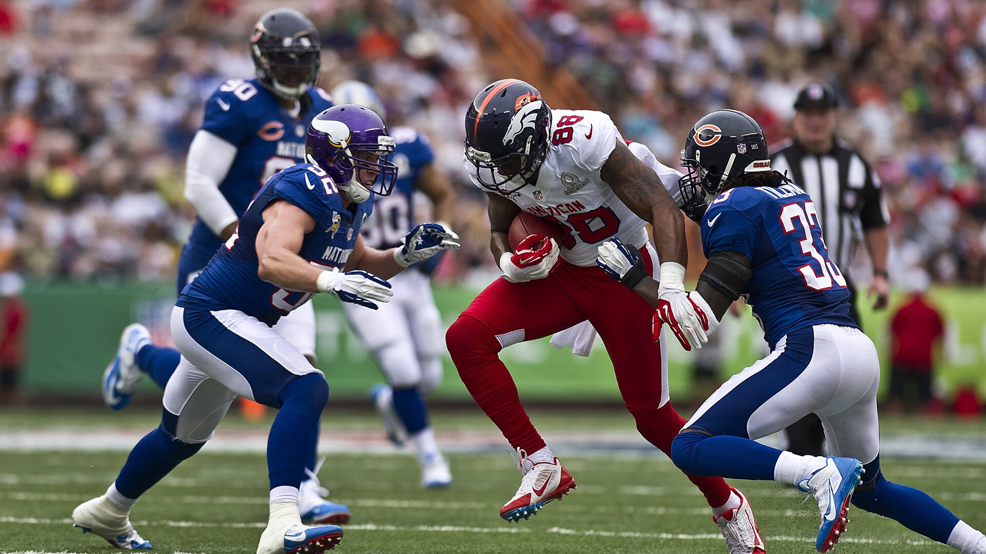 摩洛哥骑手吉塔·日特科维奇荣获2024年最佳障碍赛骑手奖，表彰其卓越表现。